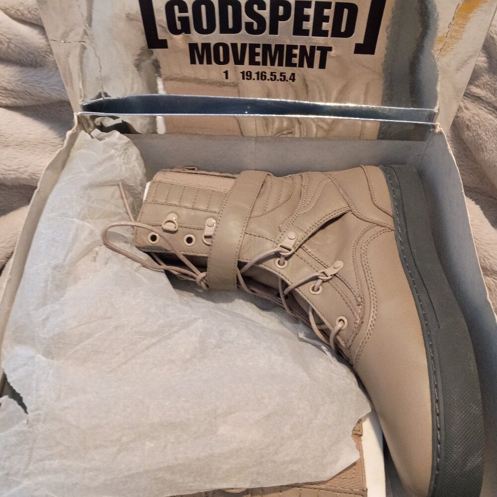 NWB/GODSPEED MOVEMENT1/Ultra High Top, Khaki, Leather Combat Boots, Men Size 9.5
